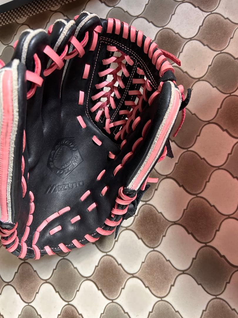 ミズノ 一般軟式 グローブ 大人用 ダイヤモンドヒーロー ピンク　左投