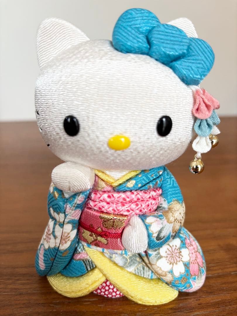 【新品】招き猫　キティー　キティーちゃん　舞妓　コラボ人形　柿沼東光