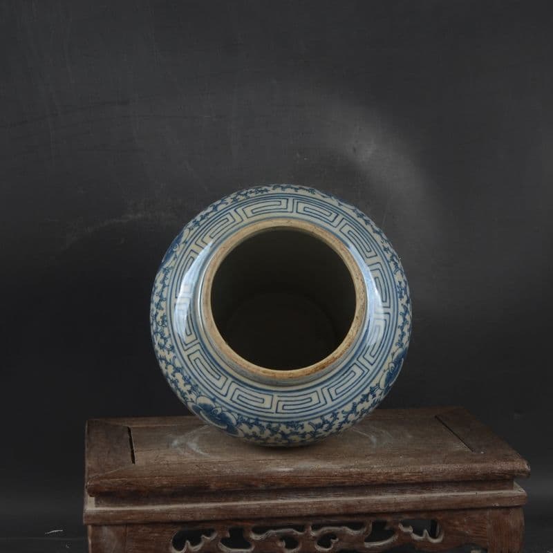 青花喜字纏枝蓮蓋缶 景徳鎮 陶磁器 装飾品 現代工芸品 美術品 置物