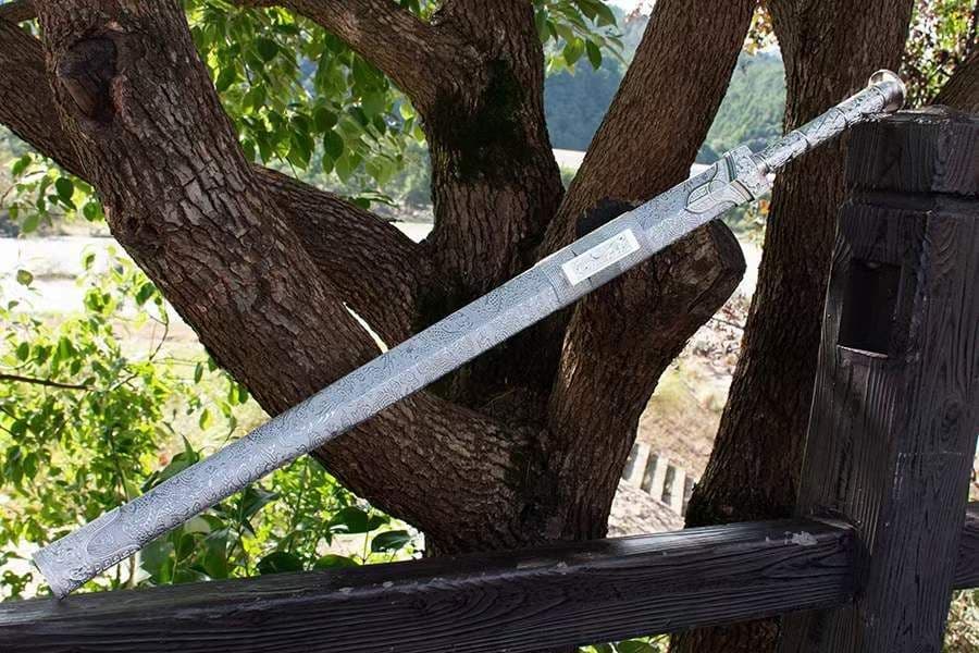 冷御寒山-漢剣 古兵器 武具　刀装具　日本刀　模造刀 居合刀