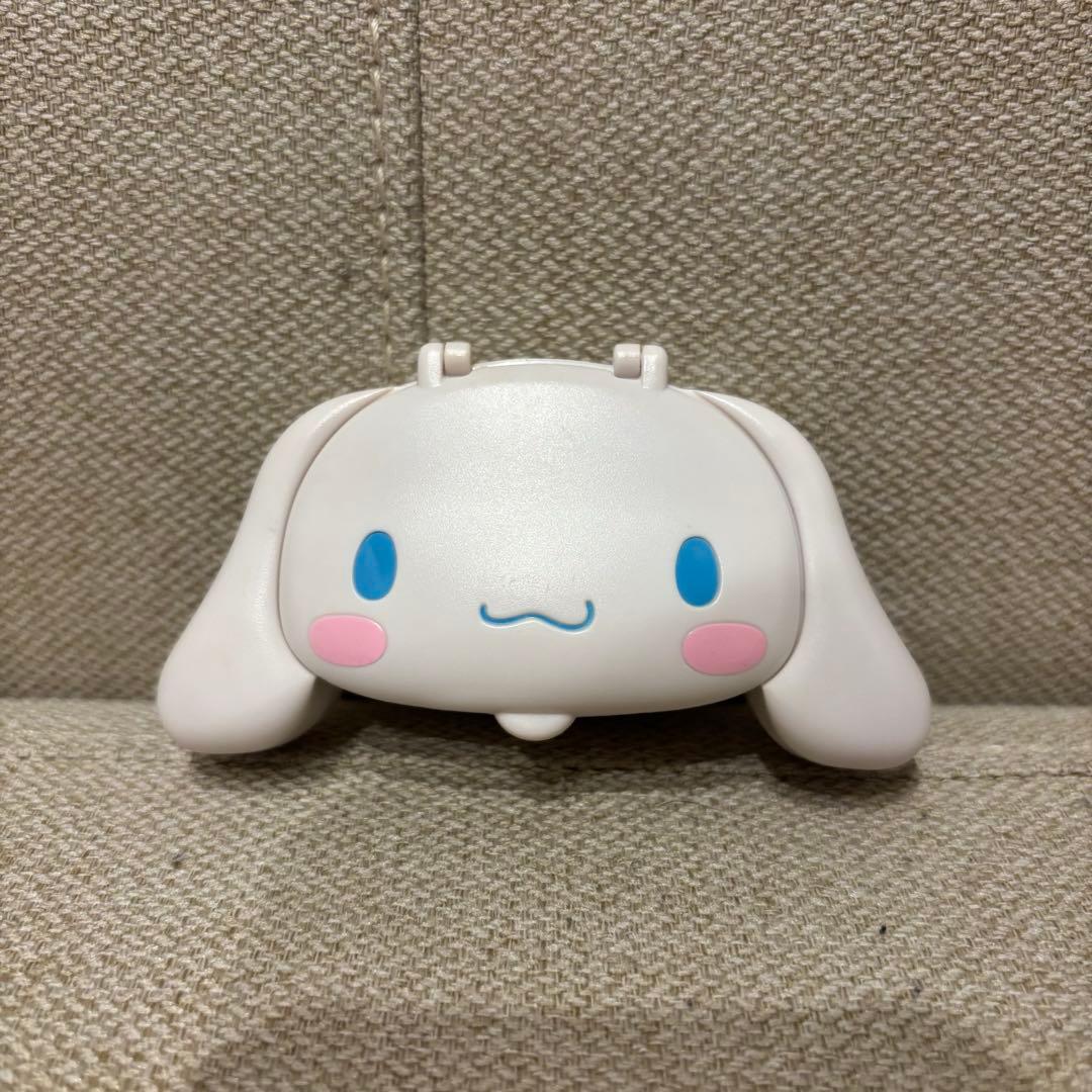 シナモロール　ポケットカフェ　歩数計　サンリオ