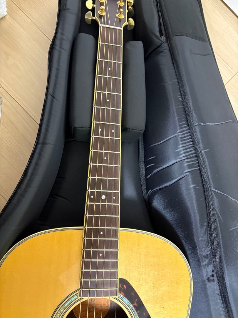 YAMAHA LL6 アコースティックギター　スタンド付き