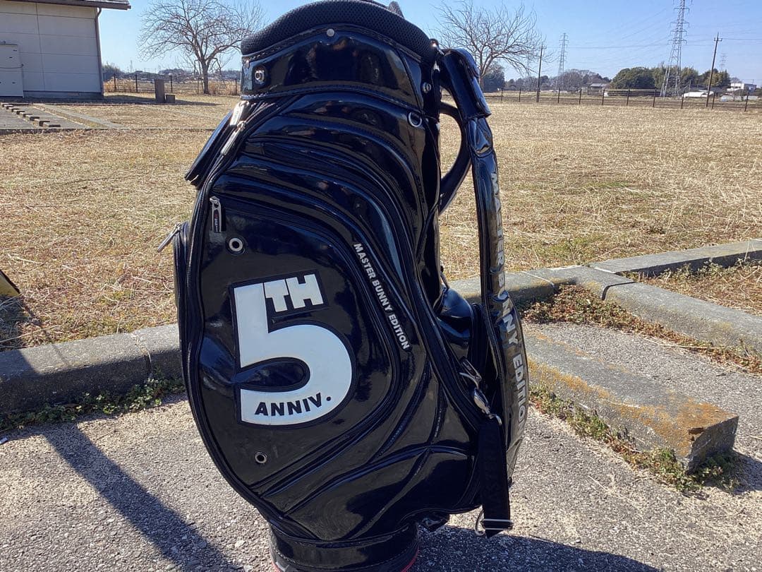 中古　マスターバニー　キャディバッグ　ブラックエナメル