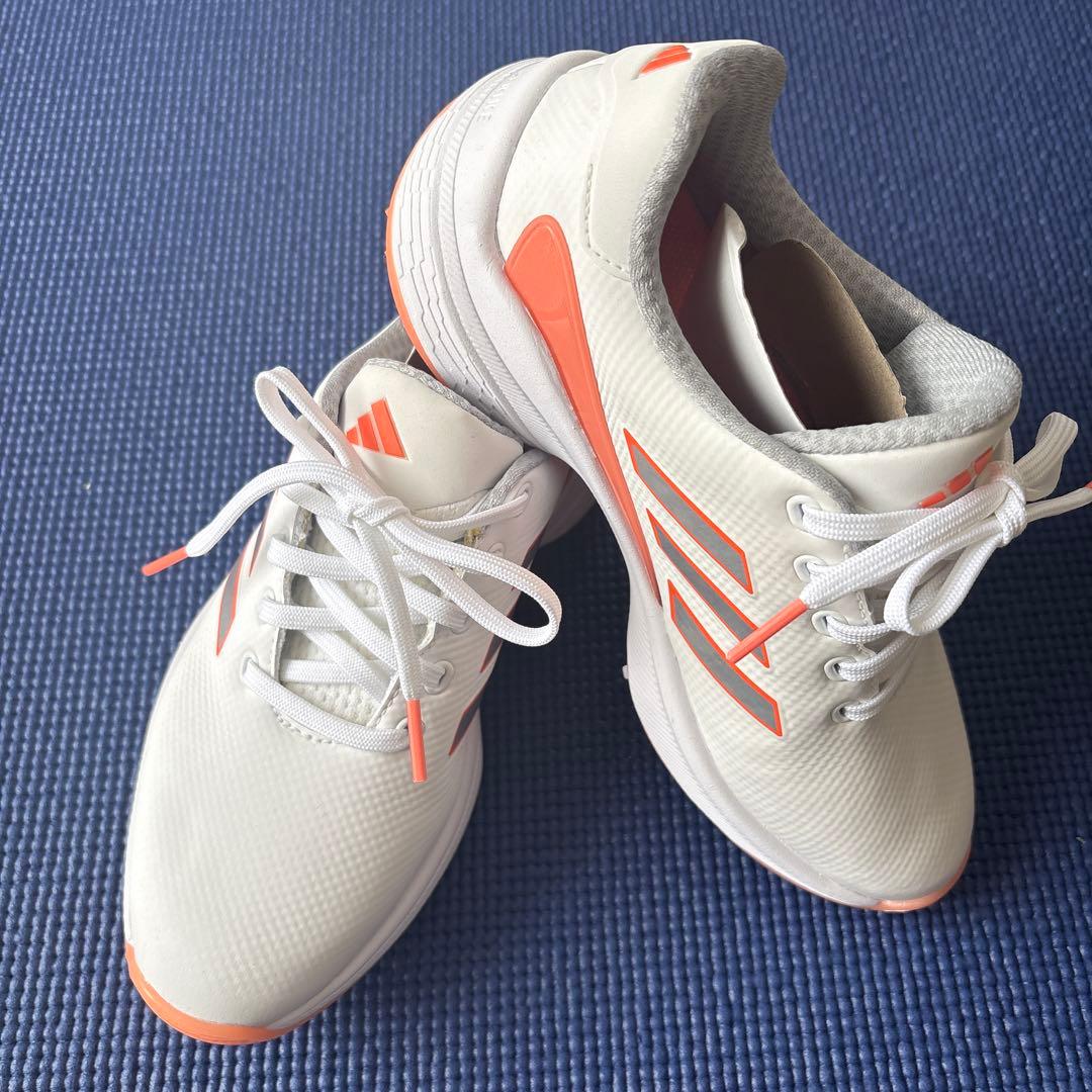 adidas ゴルフシューズ　LIGHTSTRIKE 23.5 新品