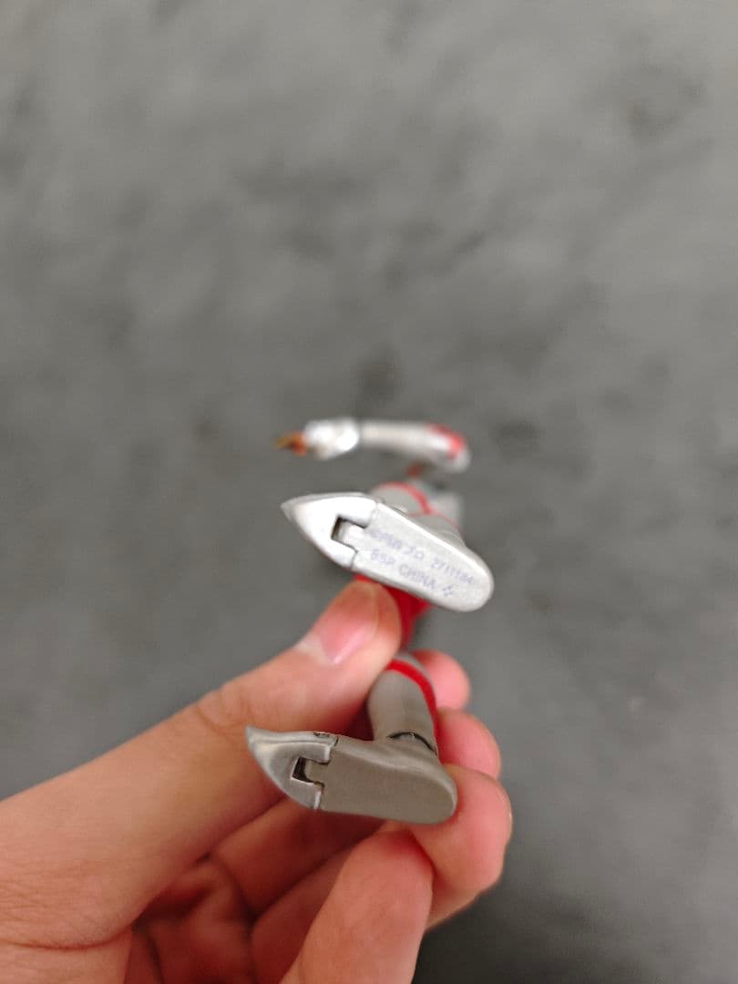 S.H.Figuarts ニセウルトラマン 完成品