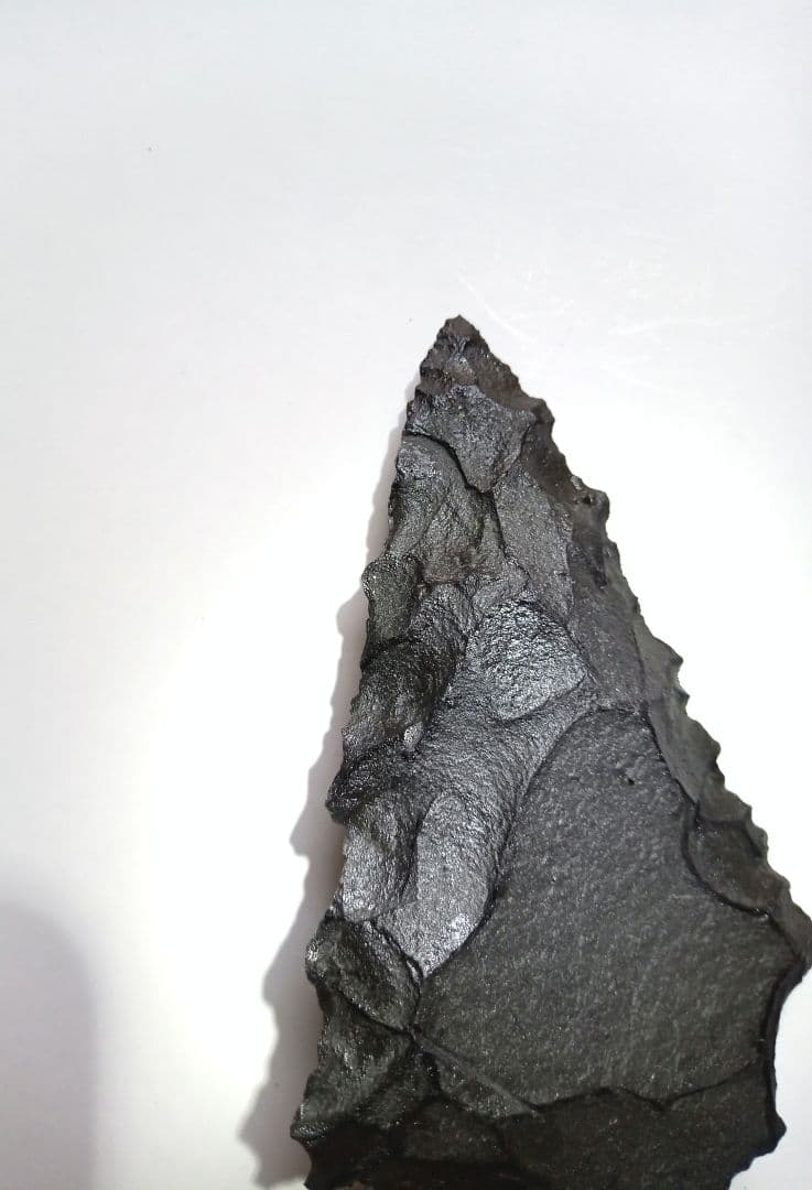 原人の 石器 …私の石器 355 ❑ サヌカイト ✰ 模写