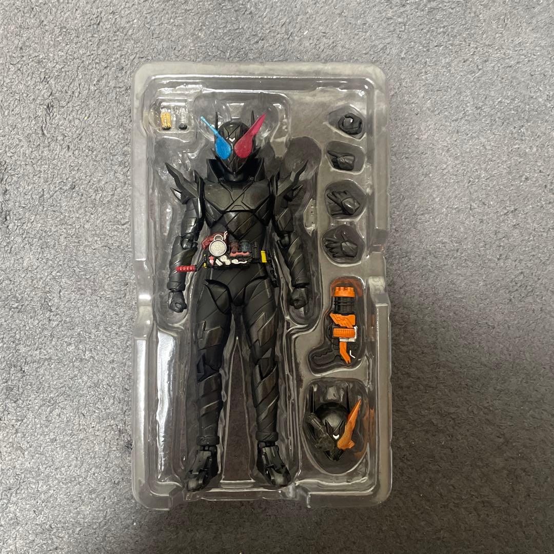 SHFiguarts 仮面ライダー ビルド ラビットタンクハザードフォーム