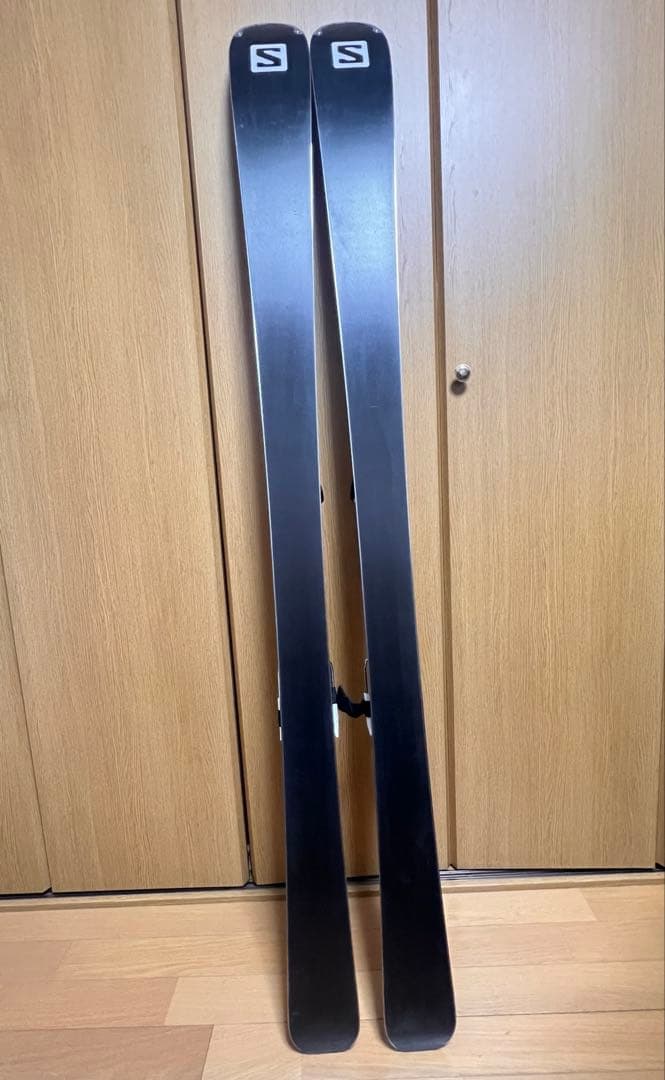 Salomon スキー板・ストック + Atomic ブーツ＋収納バッグ