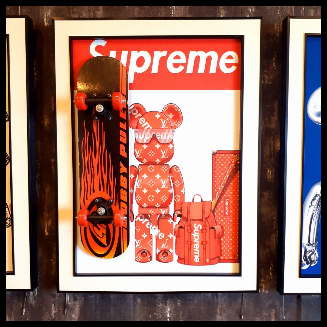 スケボーフィギア付　Louis Vuitton　Supreme　3Dアートパネル