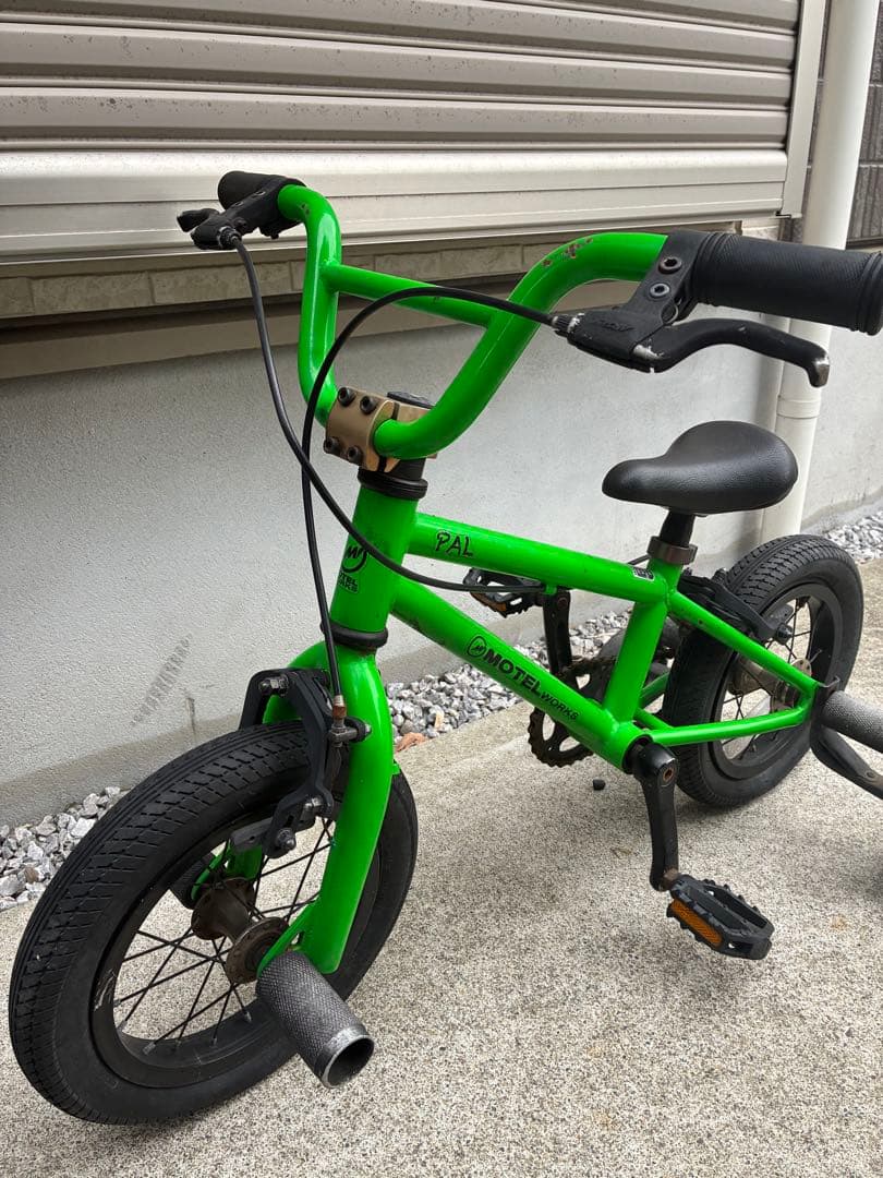 送料無料　子供用 BMX MOTEL WORKS PAL 12インチ