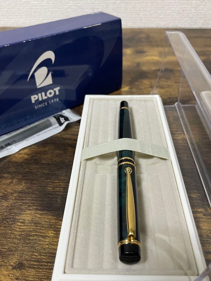 試筆のみ　1995年製　旧型　グランセ　14金　細字　グリーン　マーブル　万年筆