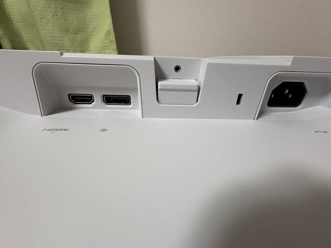 【中古美品】Dell 27 Plus 4K モニター - S2725QS