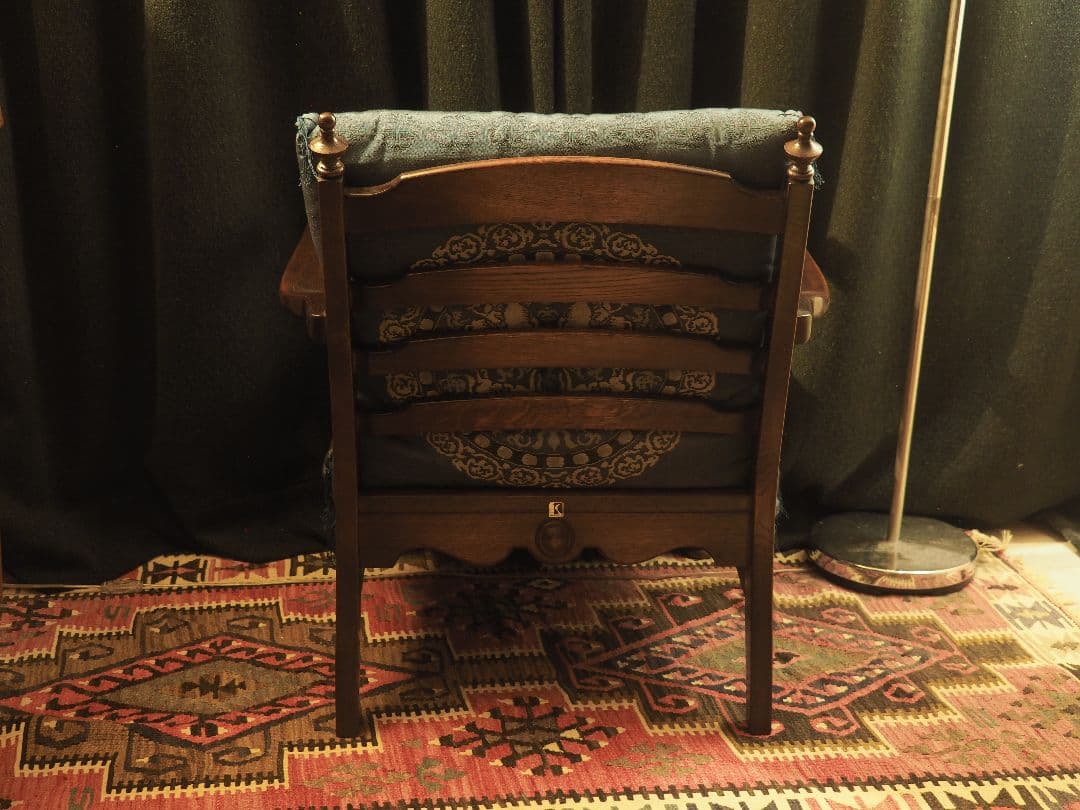 【値引中】“飛騨産業”キツツキアーム1pソファA