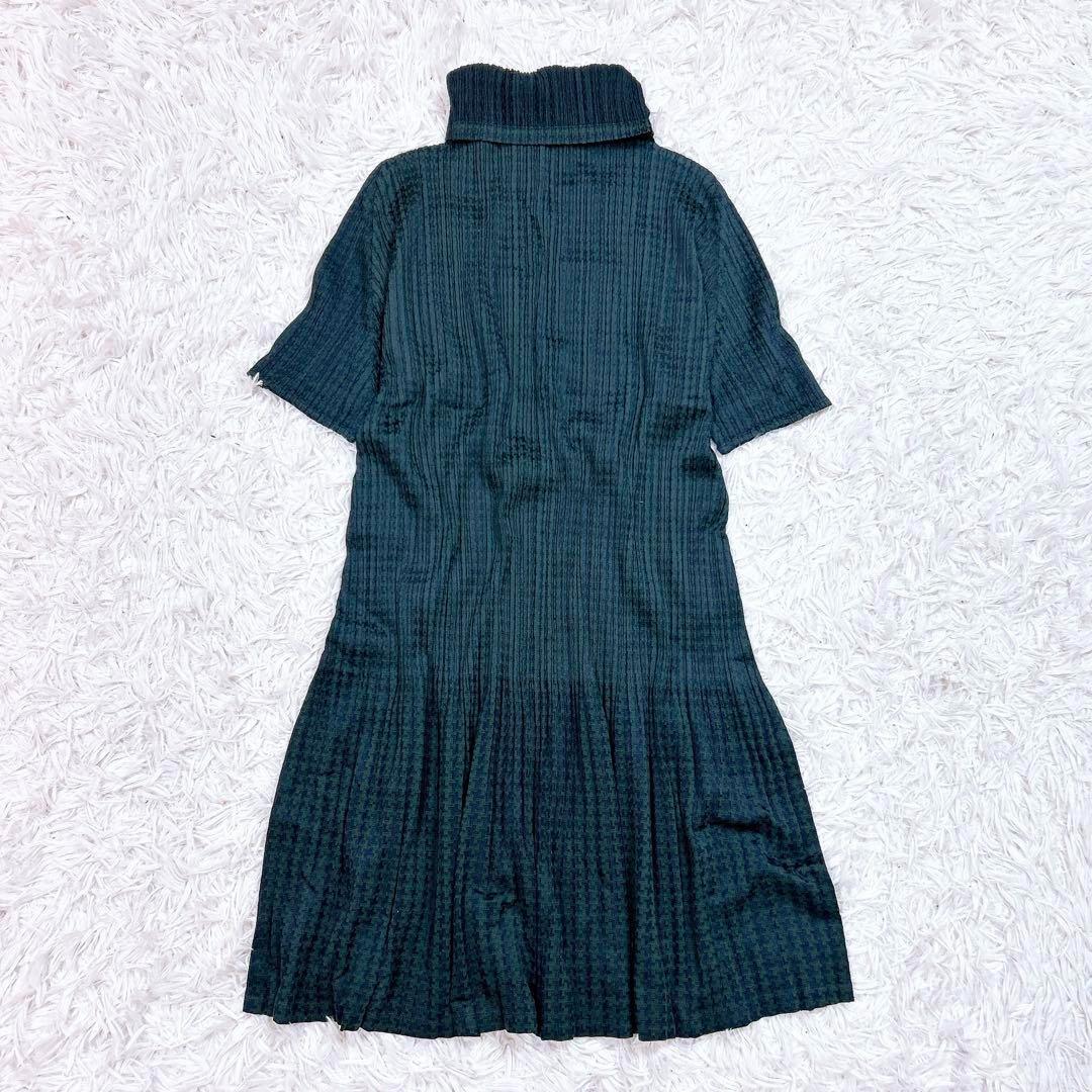 PLEATS PLEASE ワンピース 総柄　ハイネック グリーン　サイズ3