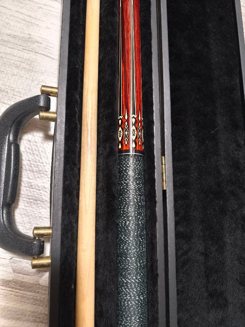 ビリヤードキュー STELLA ケース付き