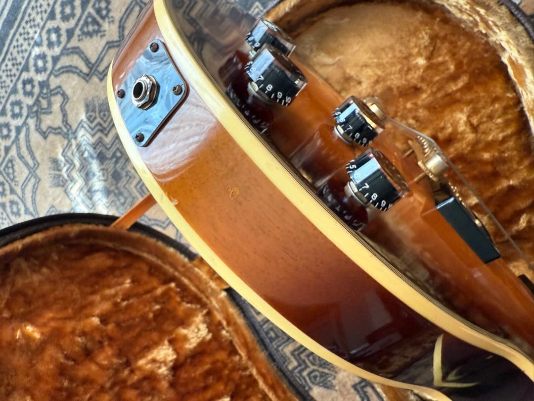 レアNavigator Les Paul Custom ダイヤモンドインレイ