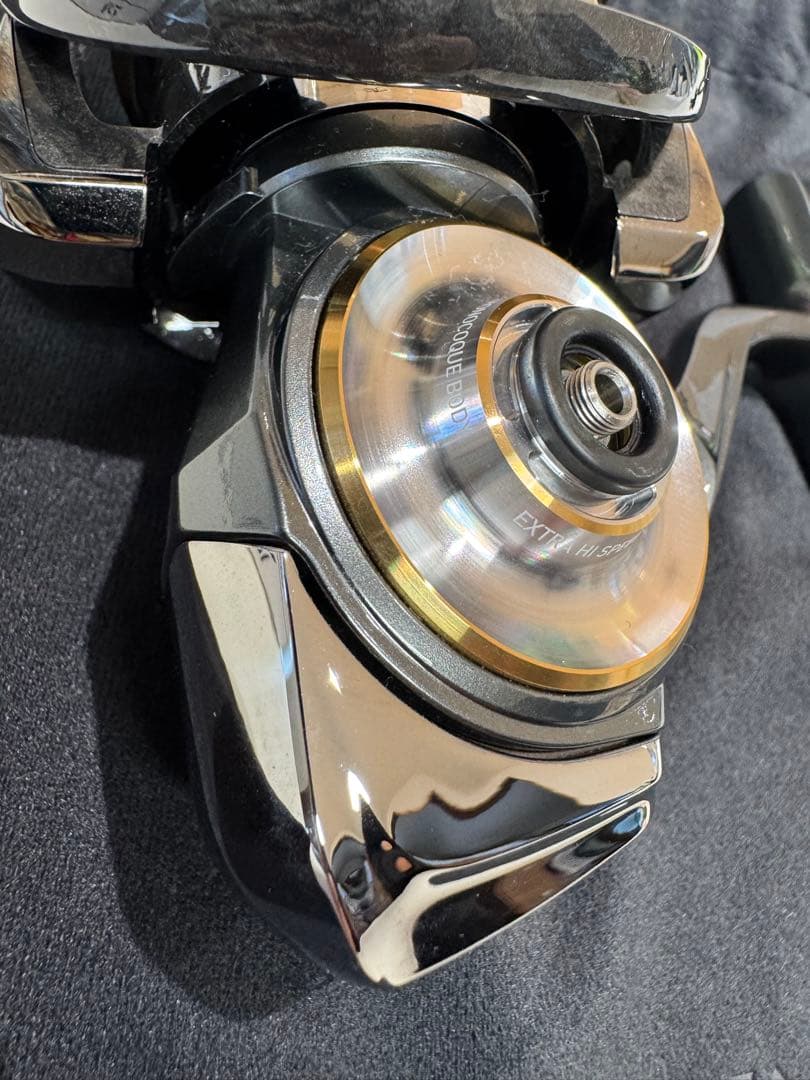 DAIWA ルビアス(LUVIAS LT4000-CXH)