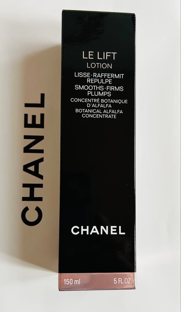 新品未使用　CHANEL LE LIFT LOTION 150ml