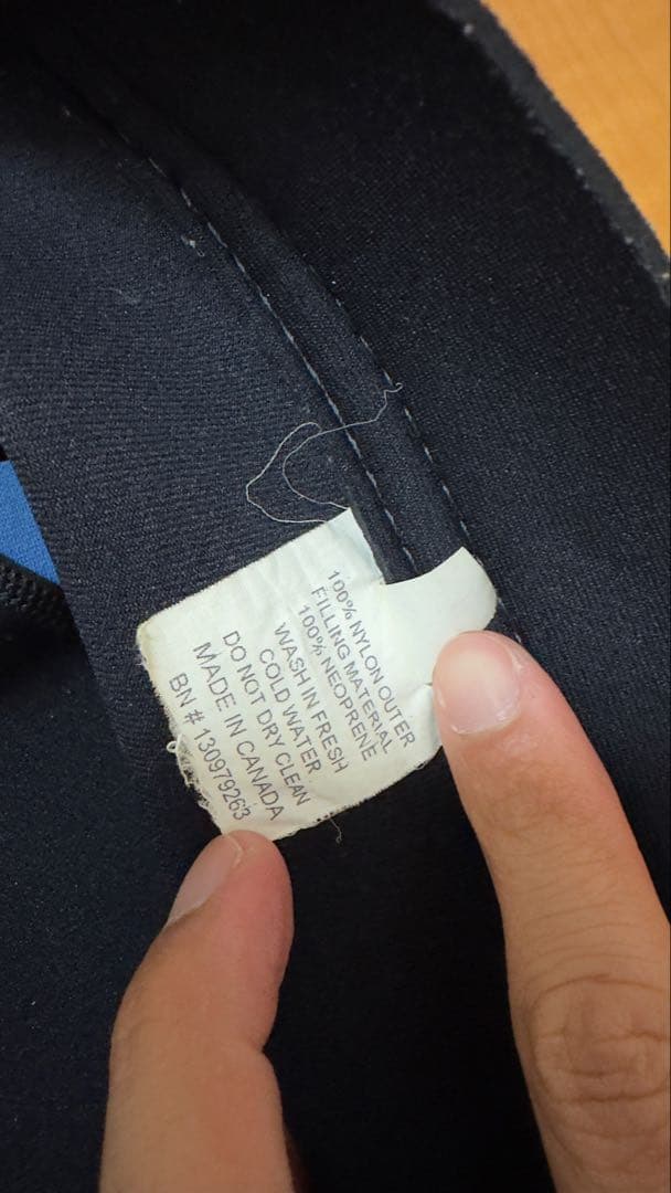 Whitetip ブラック ショートスリーブ ウェットスーツ