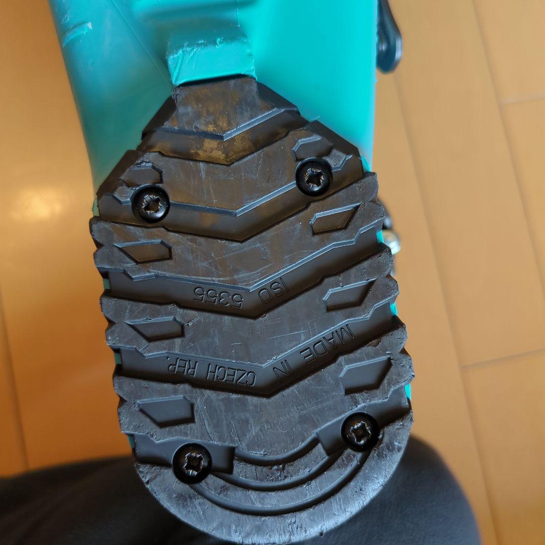 HEAD ジュニアスキー靴 23.0-23.5cm　子ども用