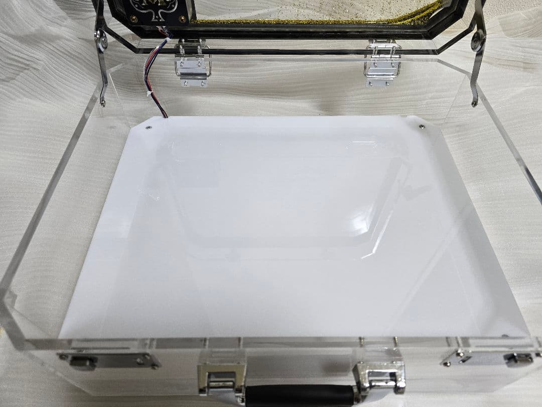 アルマンド 信号機 最新 アタッシュケース LED