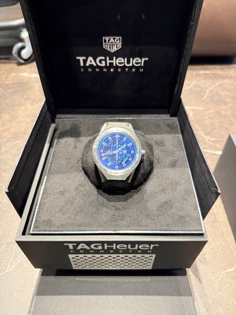 TAG Heuer Connected シルバー　値下げ