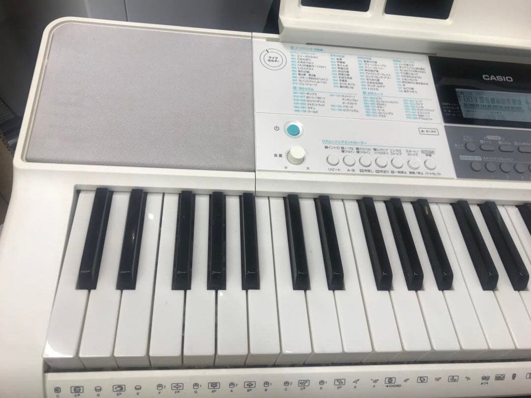 CASIO カシオ LK-516 電子ピアノ 光ナビゲーションキーボード