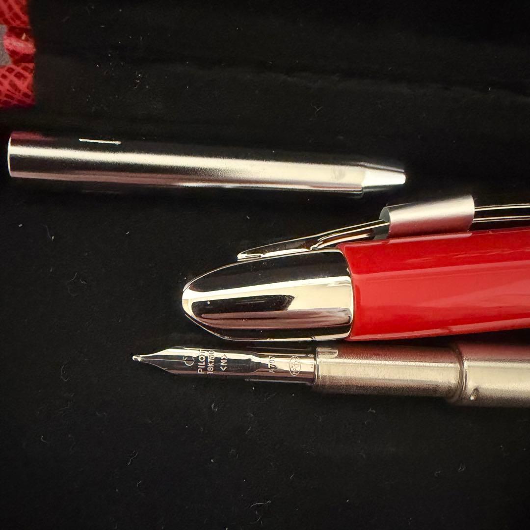 パイロット キャップレス 2009限定 レッド 万年筆