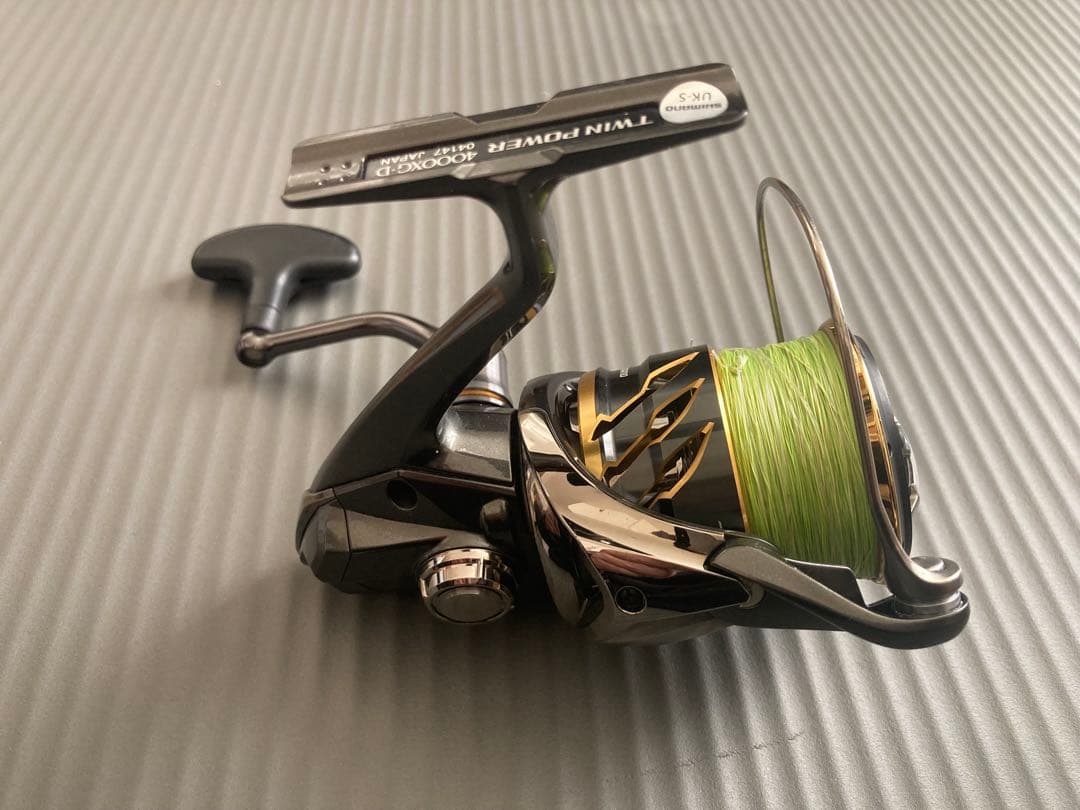 SHIMANO 20TWIN POWER ツインパワー4000XG 中古