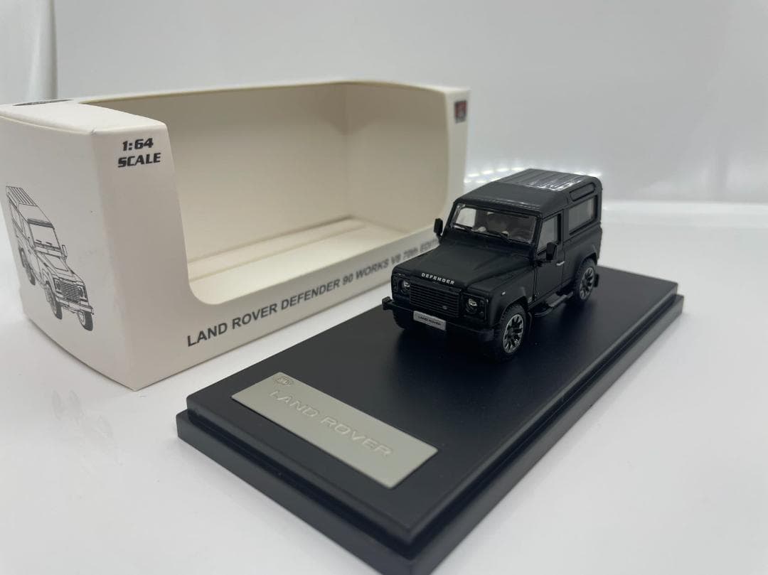 801-228 LCD 1/64 ランドローバー ディフェンダー ブラック