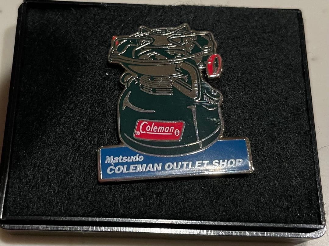 コールマン アウトレットショップ限定　非売品　ピンバッジ　バラ売り不可