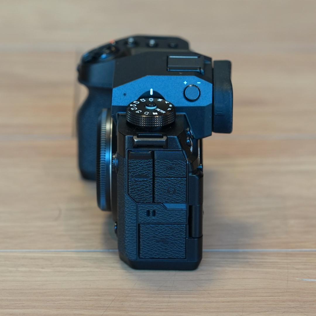 FUJIFILM X-H2S ボディ 美品