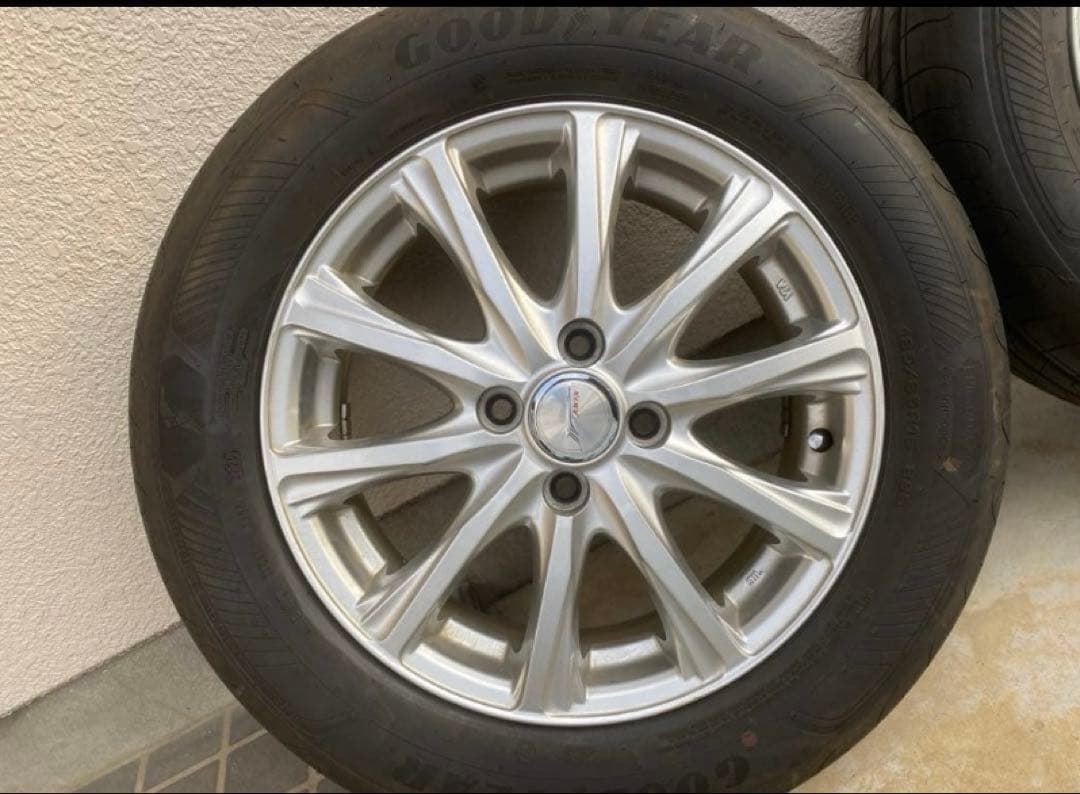 【美品】【ほぼ新品溝】GOOD YEAR 185/65R15 サマータイヤ