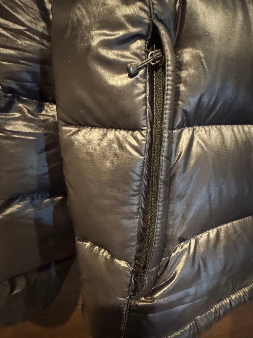 ノースフェイス　ND18950 ライトダウンジャケット