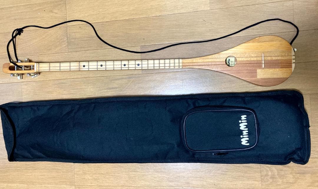 みんなの民族楽器 ミンミン MinMin 3弦ギター