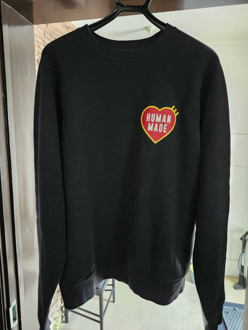 HUMAN MADE ブラックトレーナー