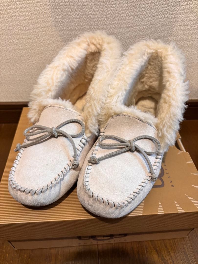 UGG ブーツ
