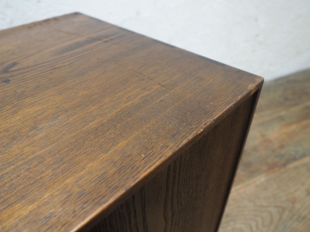 1108　ヴィンテージ　昭和レトロな小引き出し　収納棚　書類ケース　 チェスト