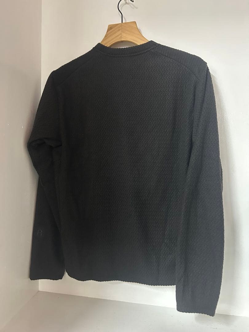 【新品】パタゴニア R1エアクルー Lサイズ 40236タグ付送料込