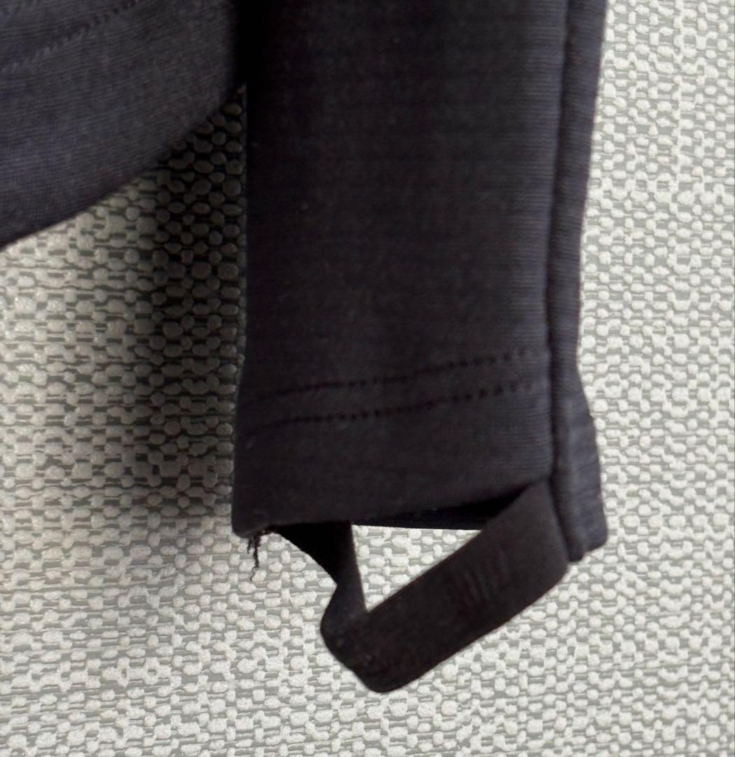 on Climate Zip Hoodie オン　クライメイトフーディブラック