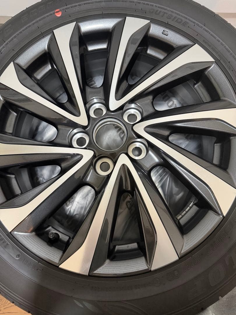納車外しヴォクシー90 17インチ ホイールセット