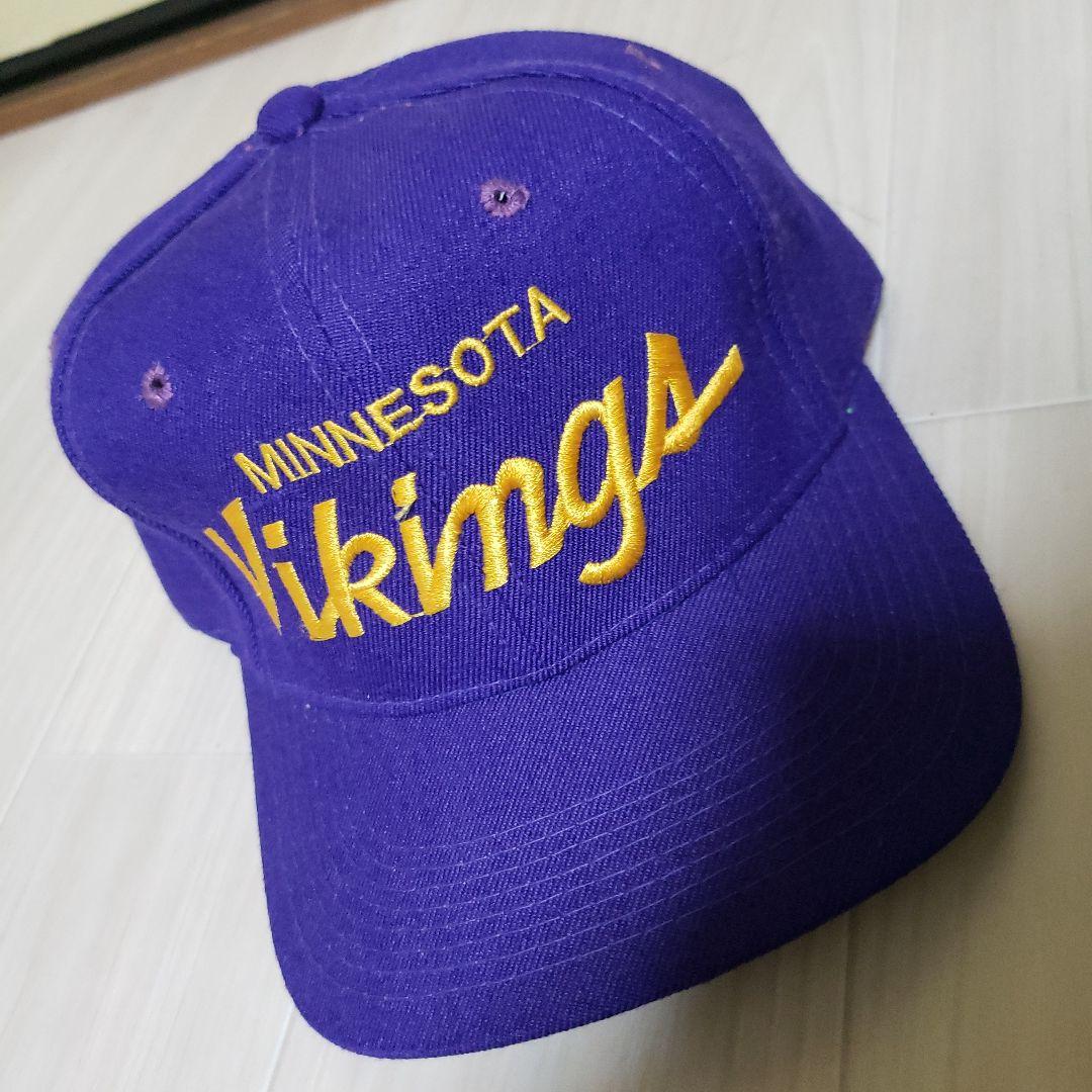 ミネソタ・バイキングスのキャップ