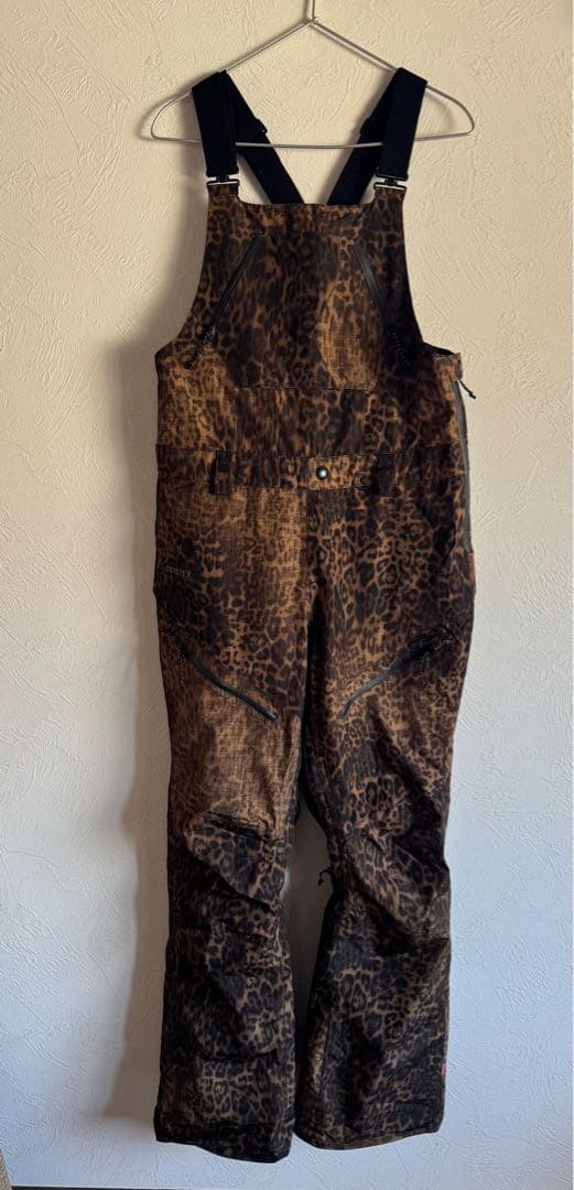 ボルコムスノーボードウェア 上下セットGORE-TEX