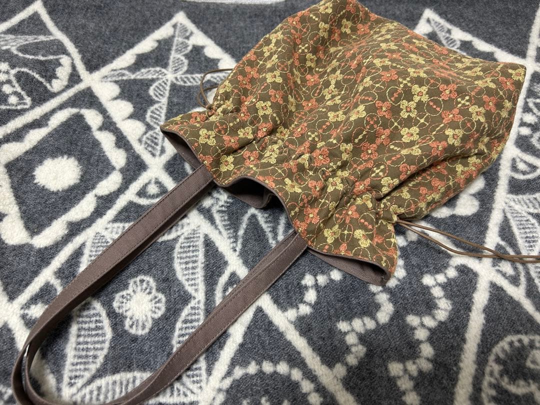 ①ekko 様 音の絵 ペラペラヨメナ ブラウン/ブラック