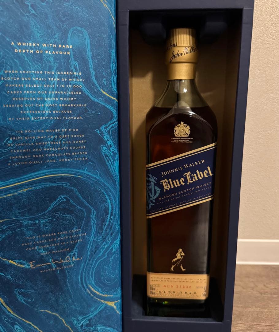 ジョニーウォーカー ブルーラベル 箱付き 国内正規品