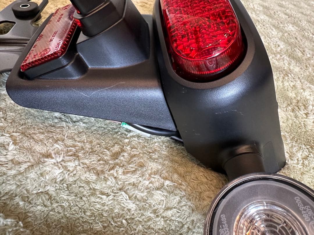 レブル250 Sエディション純正テールランプとウインカー