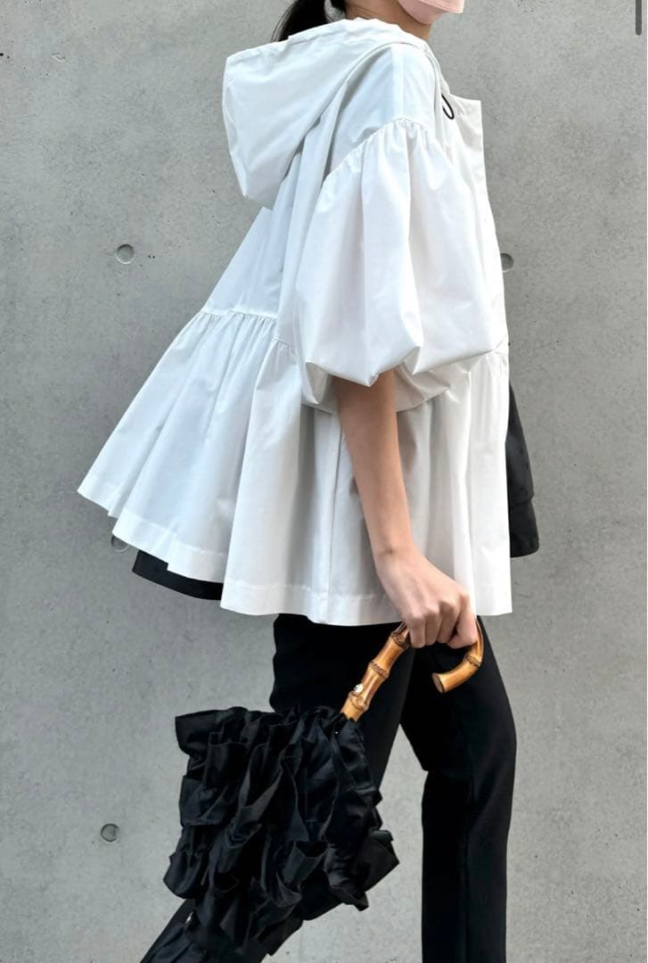 バルーンスリーブ雨よけライトコート（Marge）