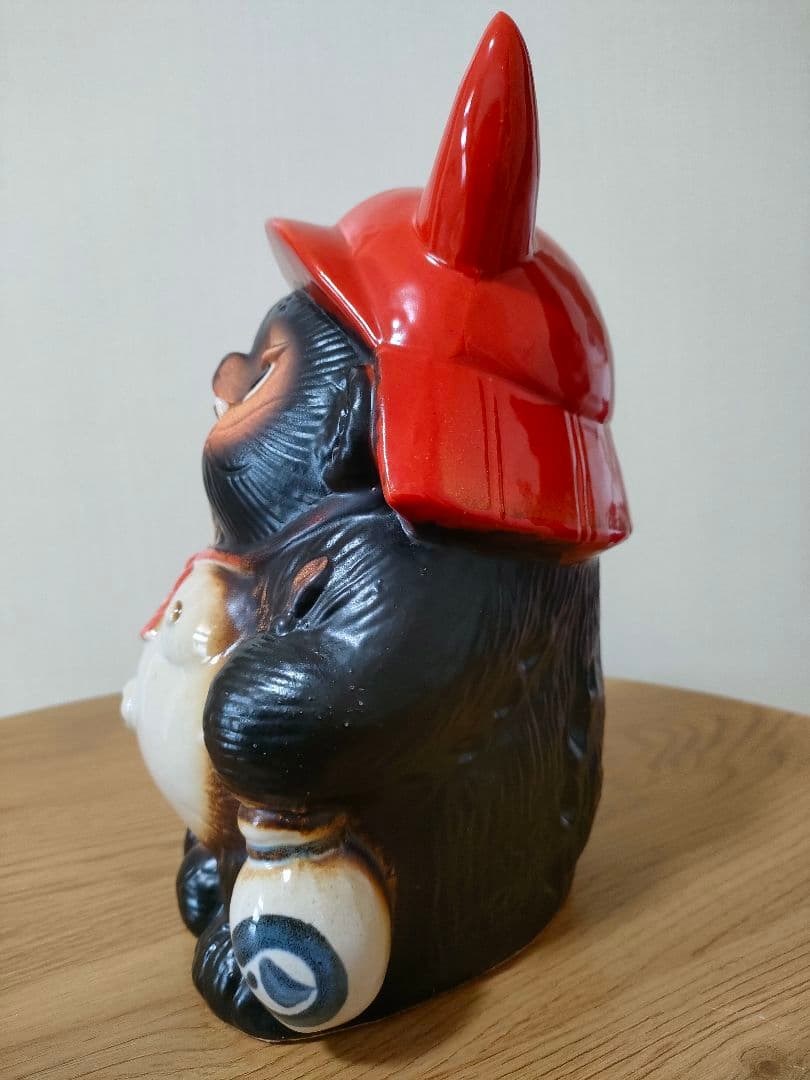 信楽焼たぬき 福鬼喜門赤兜狸