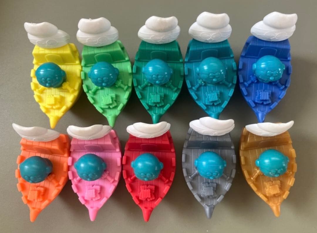 映画ドラえもん　特典おまけ　全10色フィギュアセット　レトロ　レア