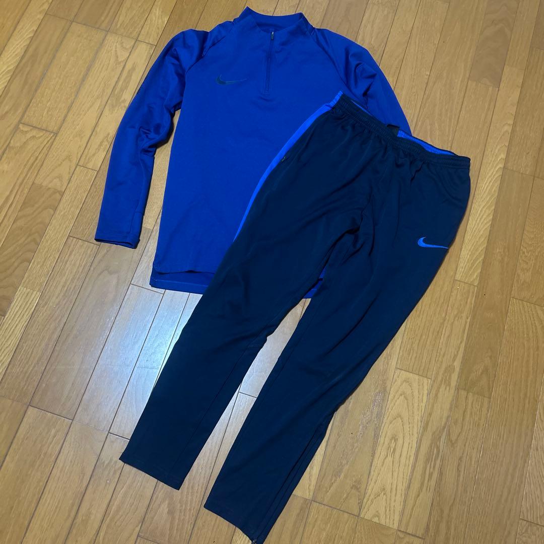 ナイキドリルトップ　サッカーウェア　メンズLサイズ　used 匿名発送